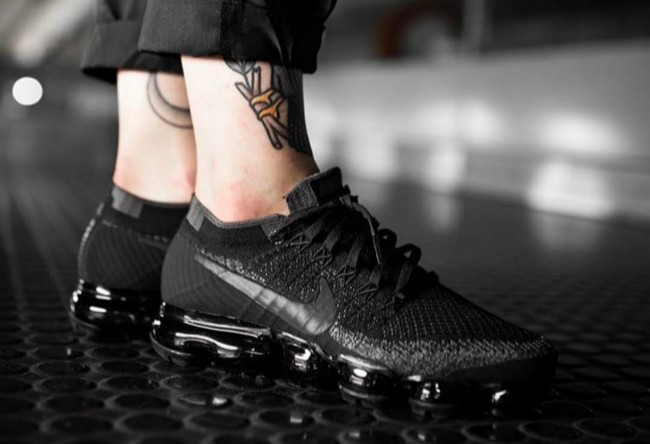 Nike, Air VaporMax  不光脚感好！上脚也充满梦幻科技感！