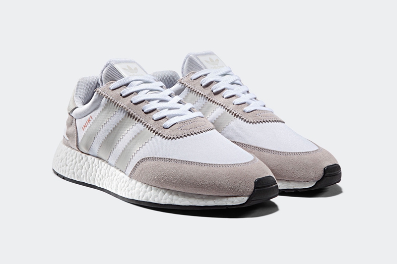 更为,清新,Iniki,Runner,Boost,男,、,女  复古与时尚兼备！Iniki Runner 全新配色即将发售