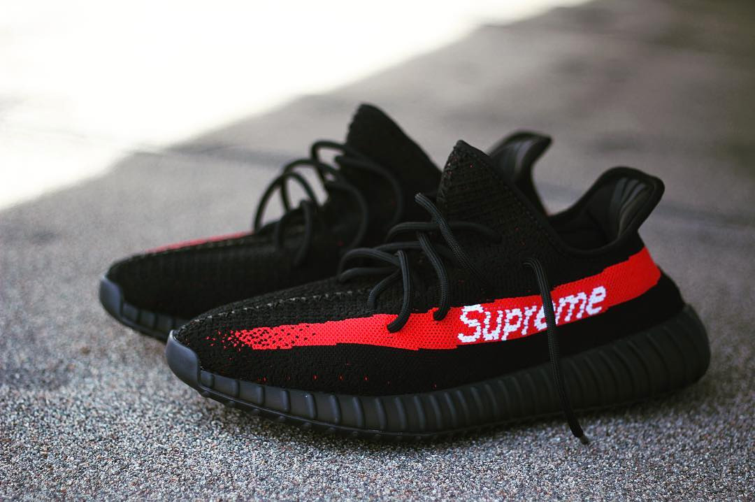 Yeezy 350 Boost V2,Yeezy 350 B  传言还有白色版本！这双 Supreme x Yeezy 真的会发售吗？