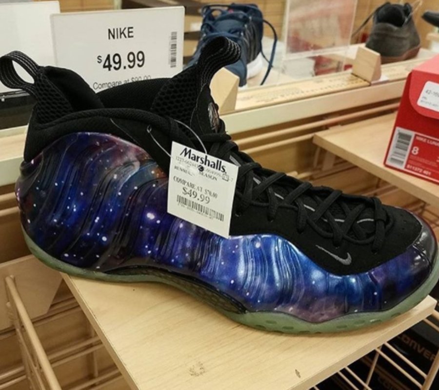 Nike,Air Foamposite One,Galaxy  不足 50 美元就能买到银河喷？这事还真的发生了！