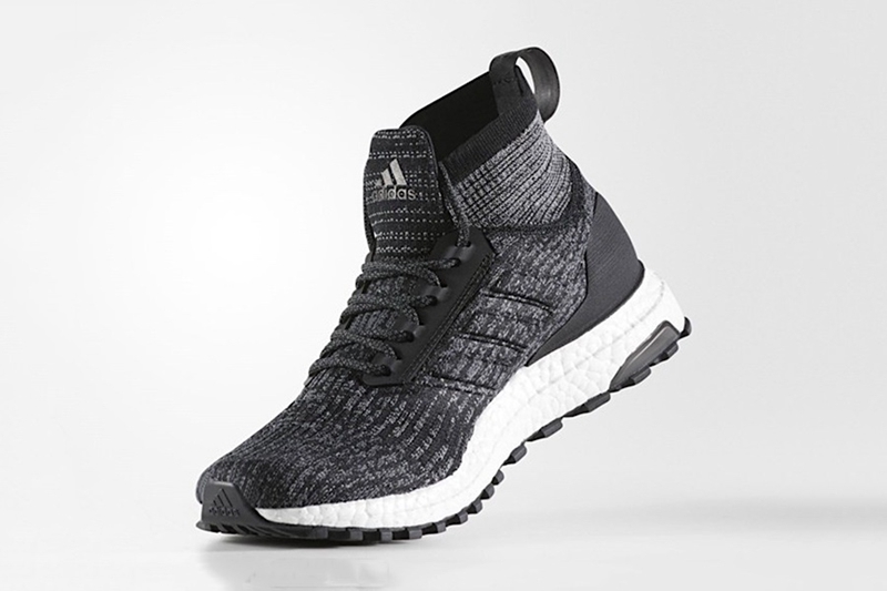 adidas,Ultra Boost,ATR Mid  又一款中帮 UB！全新黑白配色 Ultra Boost ATR Mid 亮相