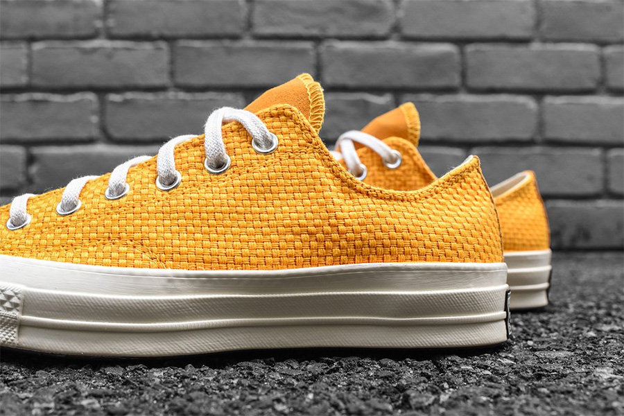 Chuck Taylor,Converse  已上架！黄色低帮 Converse Chuck Taylor 带来一个 Woven 编织版