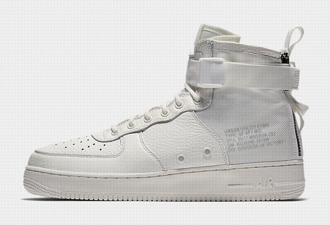 SF-AF1 Mid,Nike  中帮、双拉链！这双纯白 SF-AF1 Mid 演绎不同以往的军事风尚！