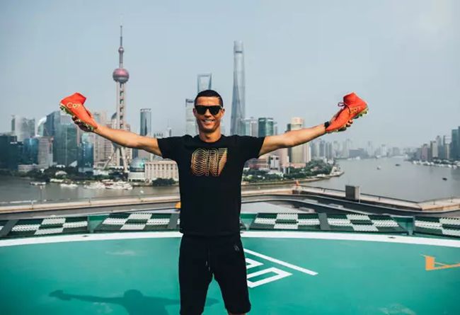 C 罗,Nike,CR7  C 罗首次中国行大事记