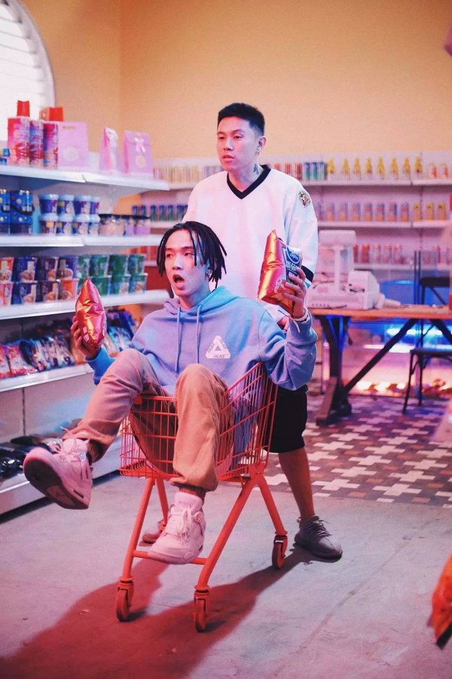 hip-hop 的精髓在于 "真实的自我"