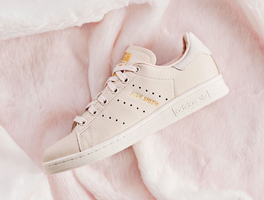 adidas，Stan Smith，CP8915  这双女神粉的 Stan Smith 新品，值得妹子们重点关注