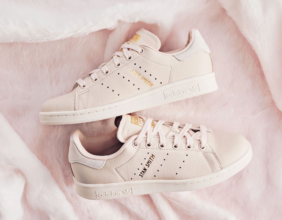 adidas，Stan Smith，CP8915  这双女神粉的 Stan Smith 新品，值得妹子们重点关注