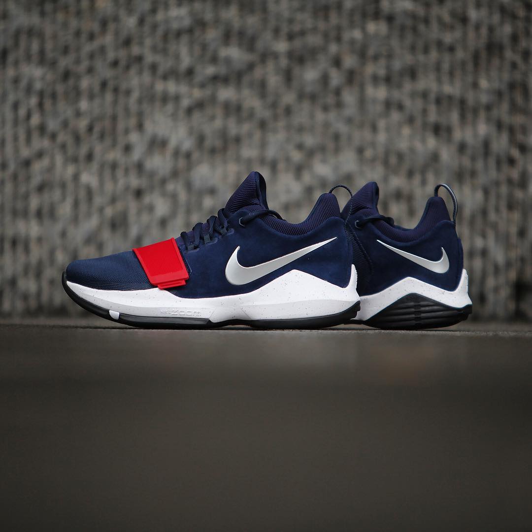 Nike,PG 1,USA,878627-900  暗藏闷骚细节！泡椒 Nike PG 1 “USA” 实物抢先看