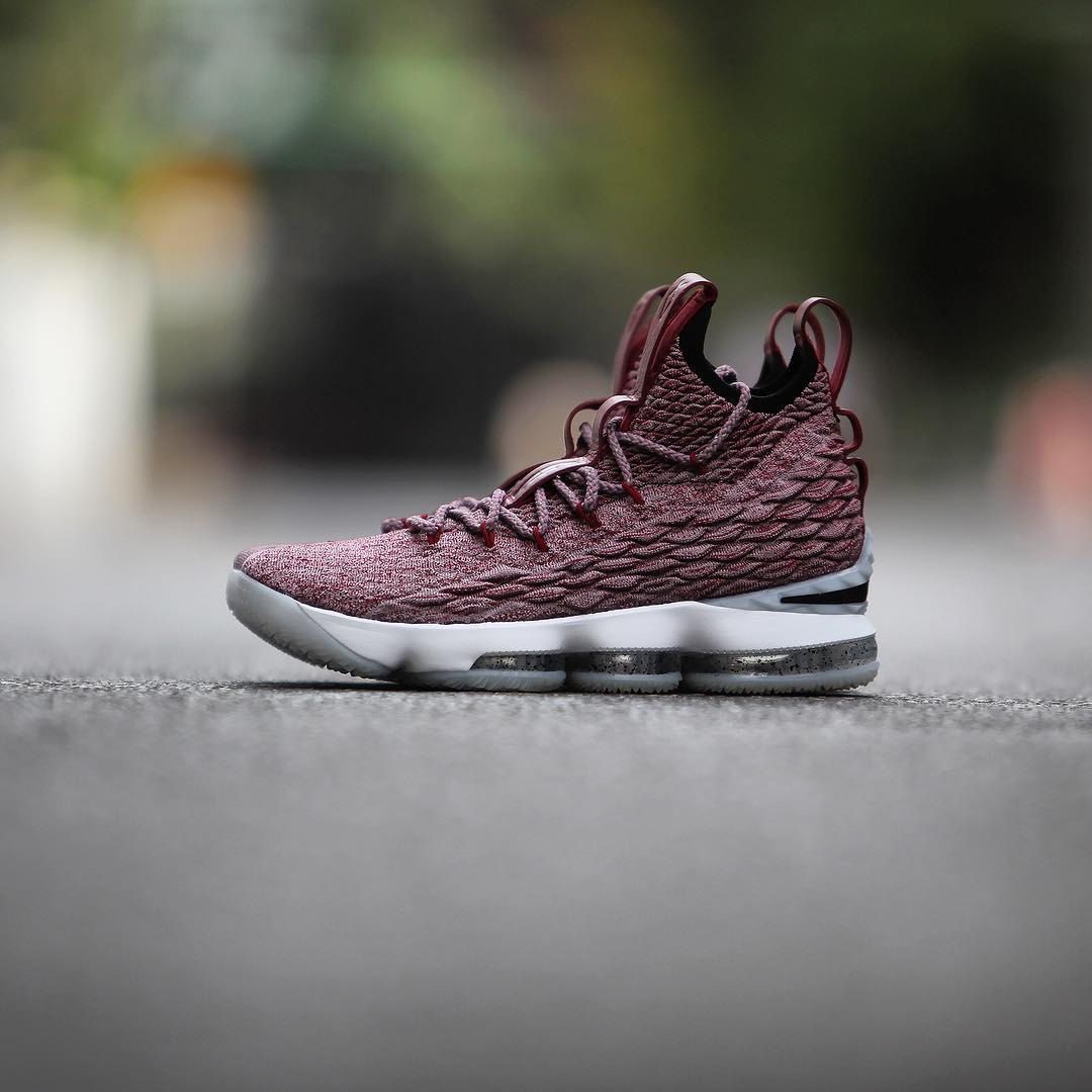 LeBron 15 Wine FLIGHTCLUB SNEAKER