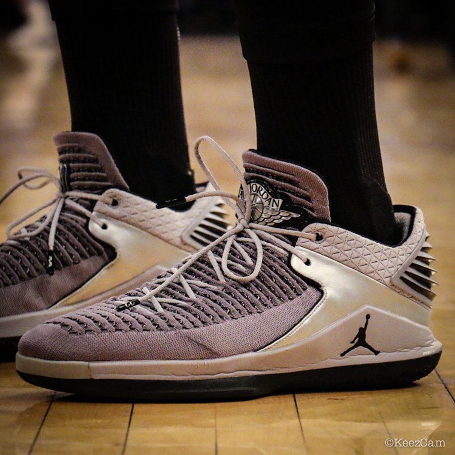 卡哇伊专属伦纳德上脚airjordan32low马刺配色pe