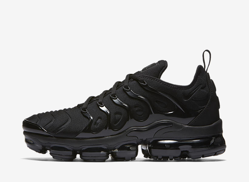 Air VaporMax Plus,Nike,Triple  全新合体鞋型！纯黑 Air VaporMax Plus 现已上架发售