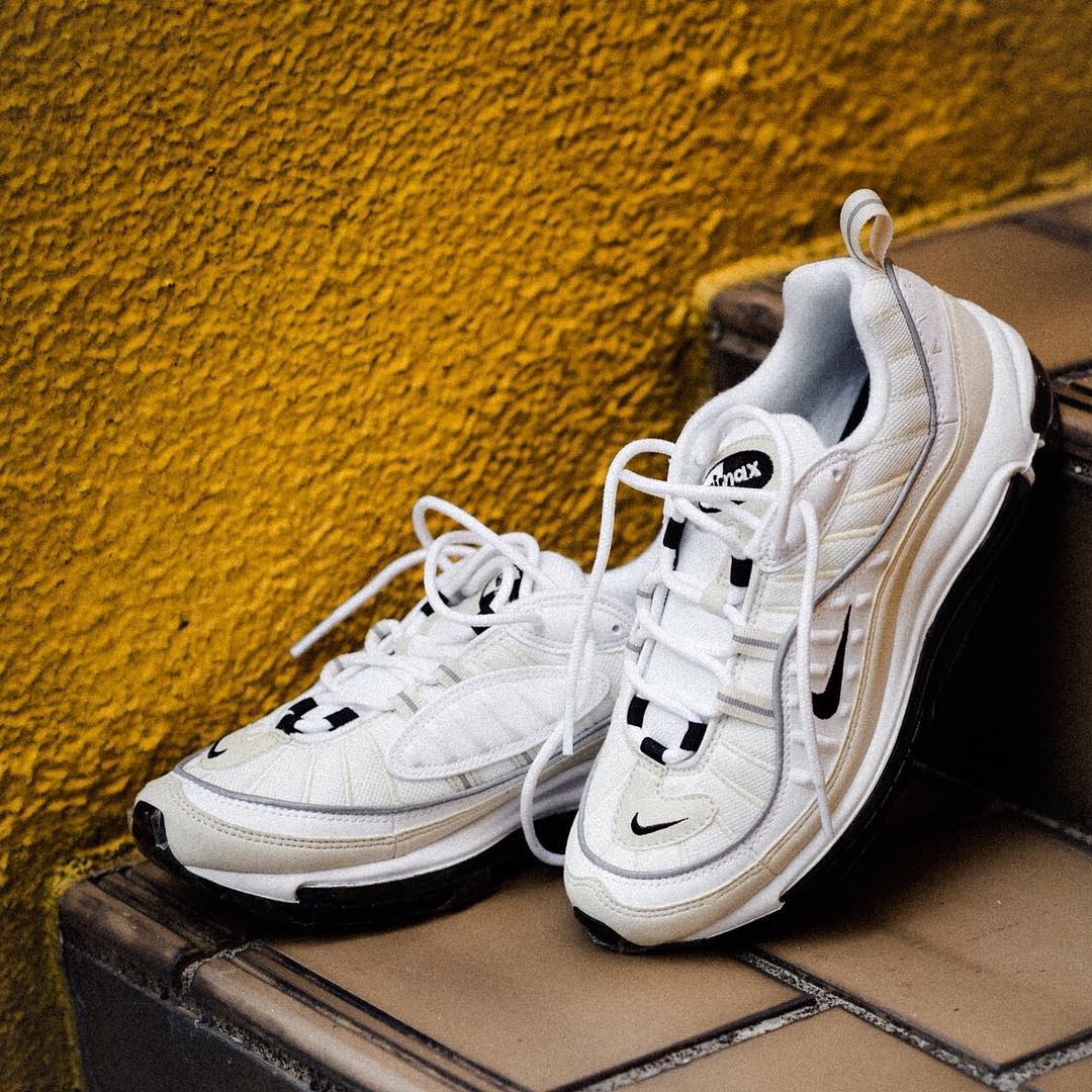 高达配色 nike air max 98 将于明日率先登陆日本