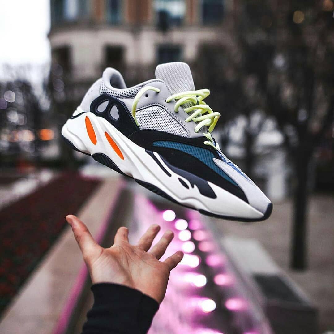 å³æ³¨åº¦æé«çèç¹éï¼Yeezy Boost 700 ææä»å¤å¤§èå´åå® çéèµè®¯ FLIGHTCLUBä¸­æç«|SNEAKERçéèµè®¯ç¬¬ä¸ç«