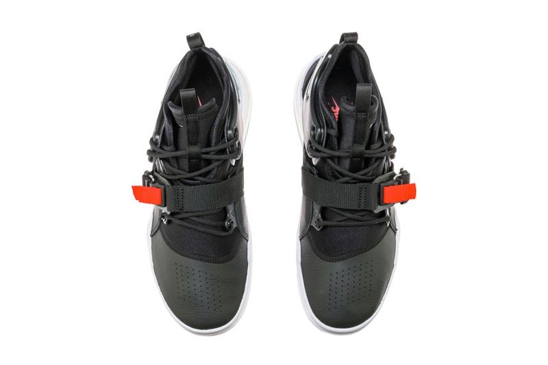 Nike,Air Force 270  黑白配色登场！全新 Air Force 270 本月正式发售