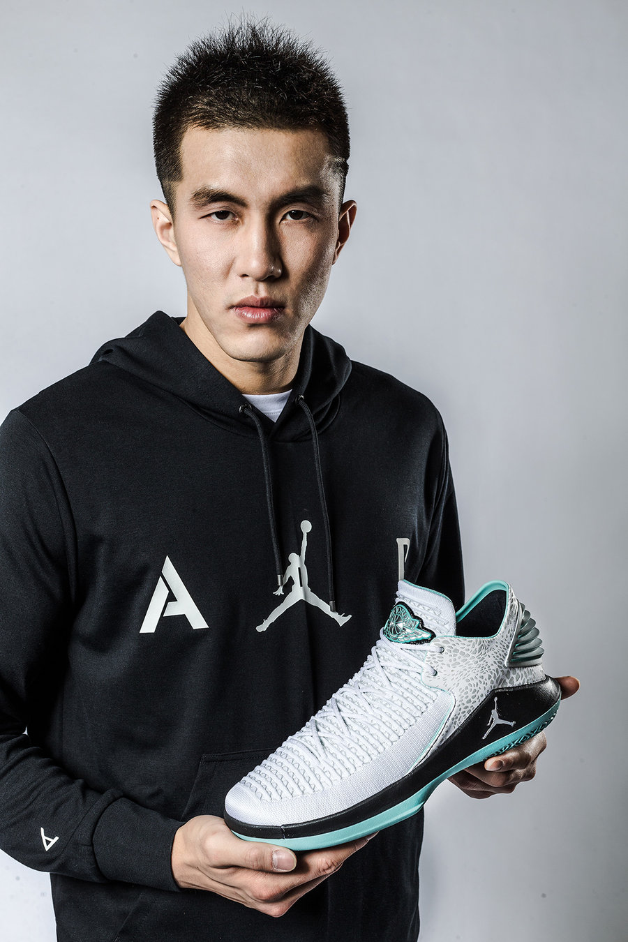 郭艾伦的专属jordan球鞋将于4月发售