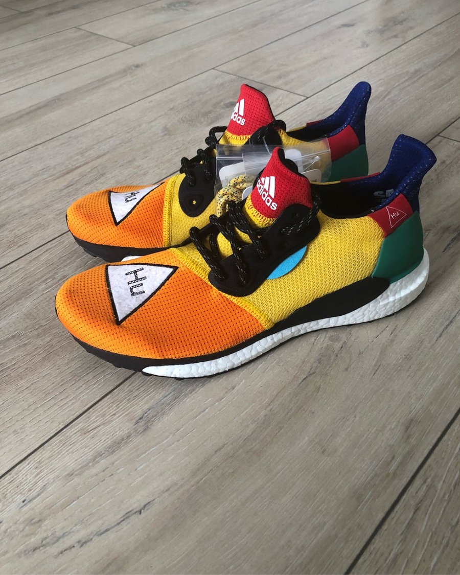 adidas,Pharrell,菲董,Solar Hu Gl  菲董联名出新作！Pharrell x Solar Hu Glide ST 实物曝光