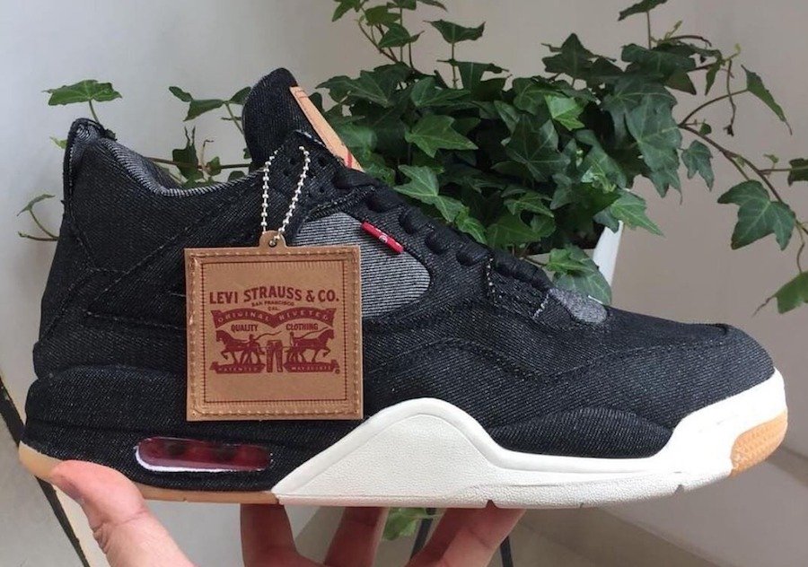 Air Jordan 4,AJ4  白色实物首次曝光！Levis x Air Jordan 4 后续配色发售日期确定