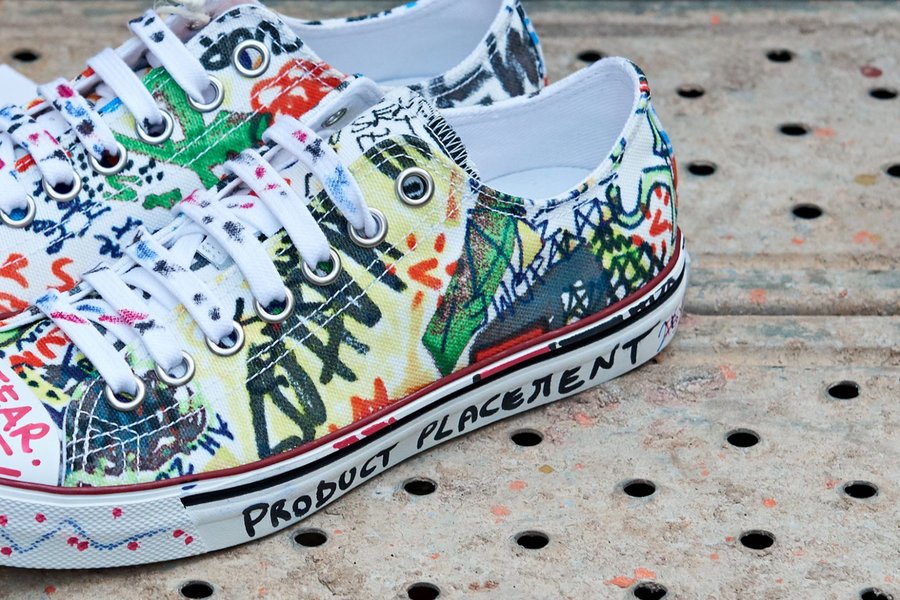 vetements再次带来涂鸦鞋款售价依旧十分高昂