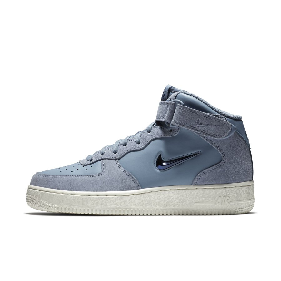 Nike,Air Force 1 质感极佳 质感极佳！两款 Air Force 1 Mid 近期上架发售！