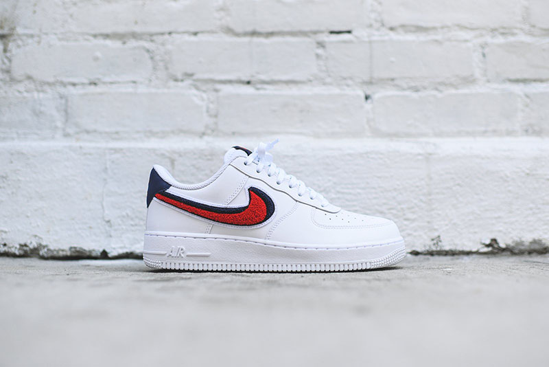 Nike,Air Force 1,806403-603  与众不同！毛茸茸的 Nike Air Force 1 新品现已发售