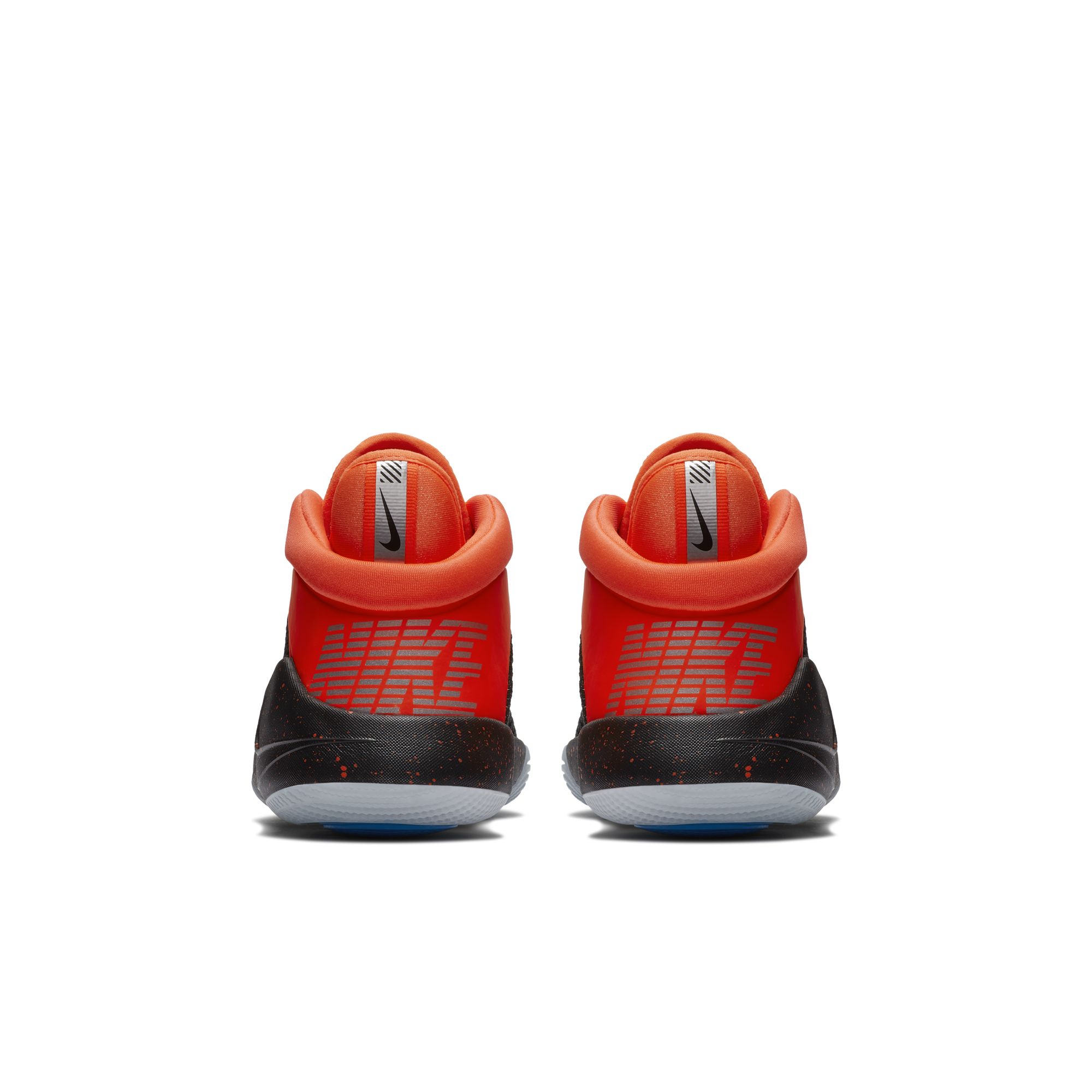 Nike,Future Flight  夸张液态银 Swoosh！全新 Nike Future Flight 官图释出