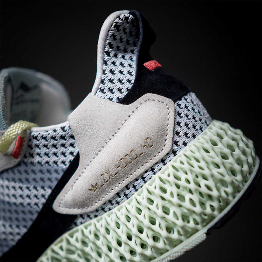 addias,4D,ZX 4000  动辄上万的 4D 跑鞋本月迎来新品登场！价格似乎更 “亲民”！