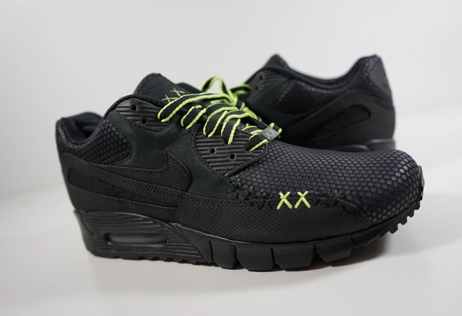 Nike,发售,Air Max 90,AQ6101-001  不仅酷似 KAWS 联名！这双 Air Max 90 新品材质还更佳丰富！