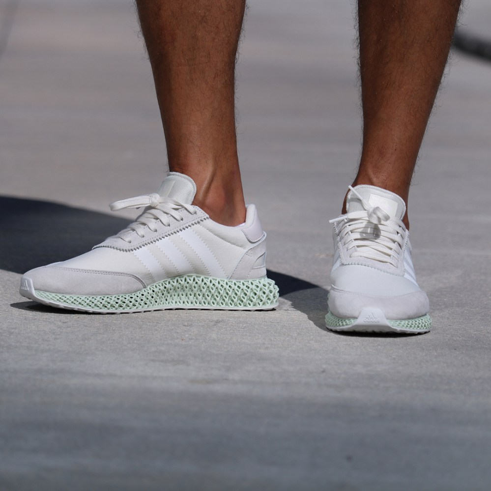 adidas,I-5923,4D  复古与未来结合！FutureCraft 4D I-5923 实物上脚首次曝光