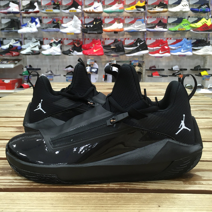 Jordan,Jumpman Hustle,AQ0397-0  双层拉链鞋面！全新实战鞋 Jordan Jumpman Hustle 现已发售