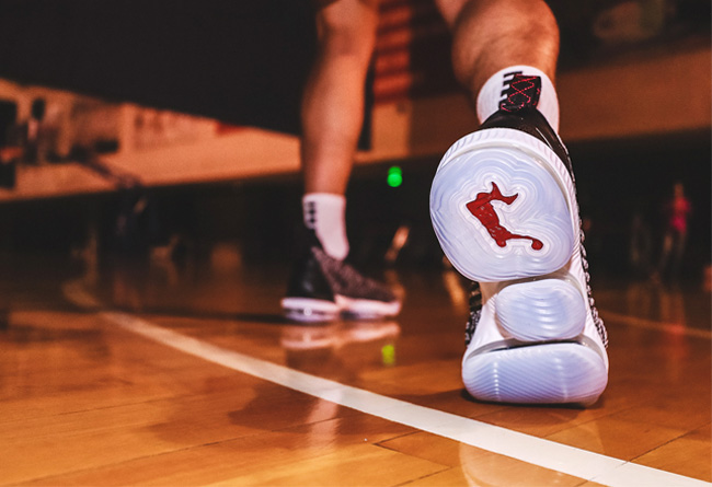 Nike,LeBron 16  实战测评！全面升级的 LeBron 16！鞋面、缓震、稳定性都有大看点！