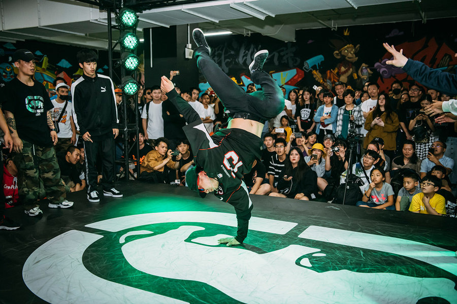 潮人必须知道的街头盛会稀有球鞋说唱街舞涂鸦全都有