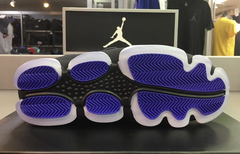 Jordan Brand,Air Jordan Black  大灌篮主题！Air Jordan Black Cat 手稿 13 全新配色曝光