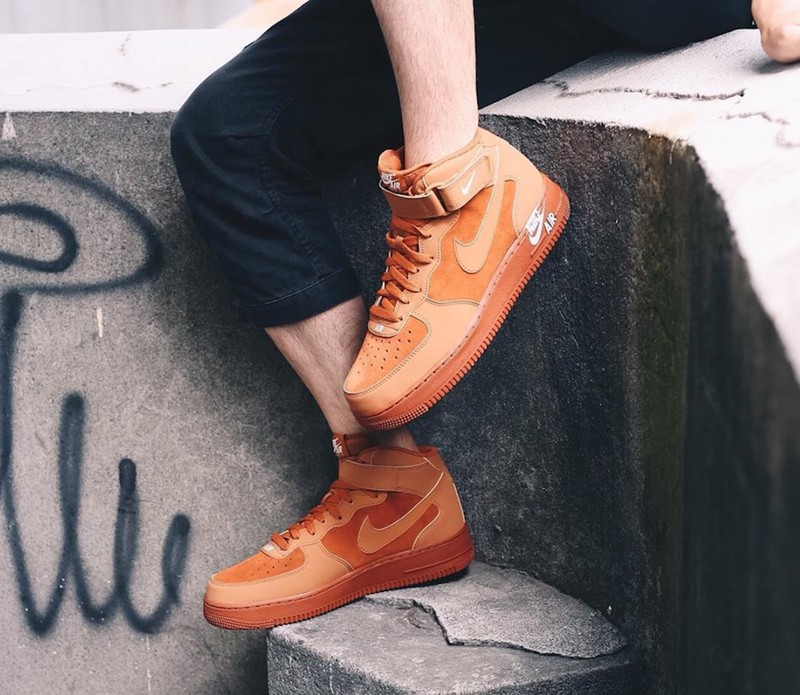 Nike,Air Force 1 Mid,Orange,31  这双 “小麦” 有点特别！Air Force 1 Mid 全新设计配色释出