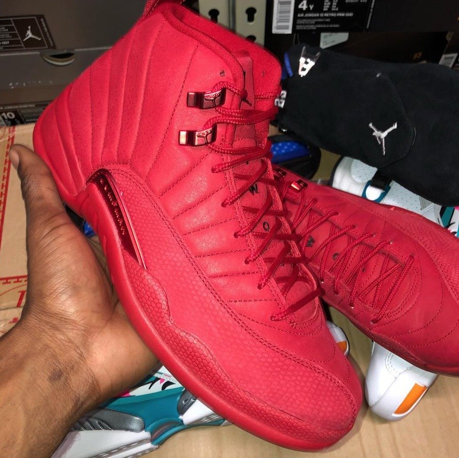 AJ12,Air Jordan 12  本命年的首选！大红 Air Jordan 12 “Bulls” 年底发售！