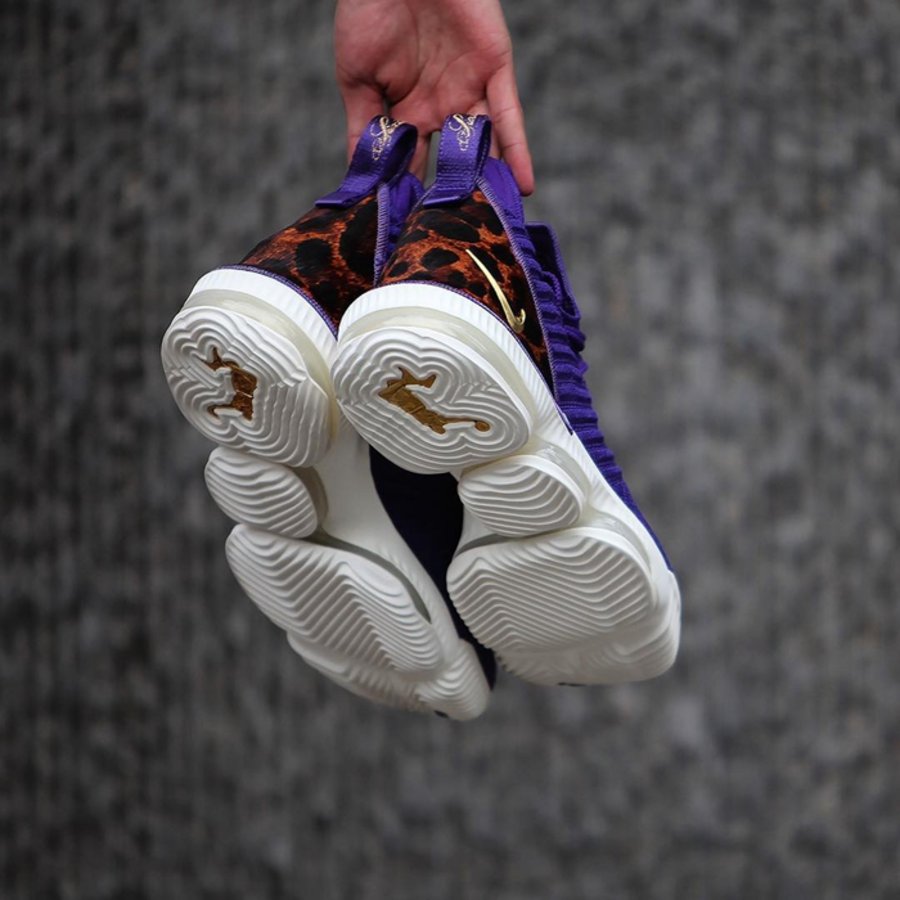 Nike,LeBron 16,King Court Purp  得不到的永远是最好！看看湖人紫金配色 LeBron 16 到底有多美
