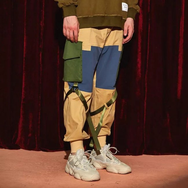 Yeezy  双 11 推荐第一弹！Yeezy700、AJ3黑水泥！还有长裤、卫衣、羽绒服！