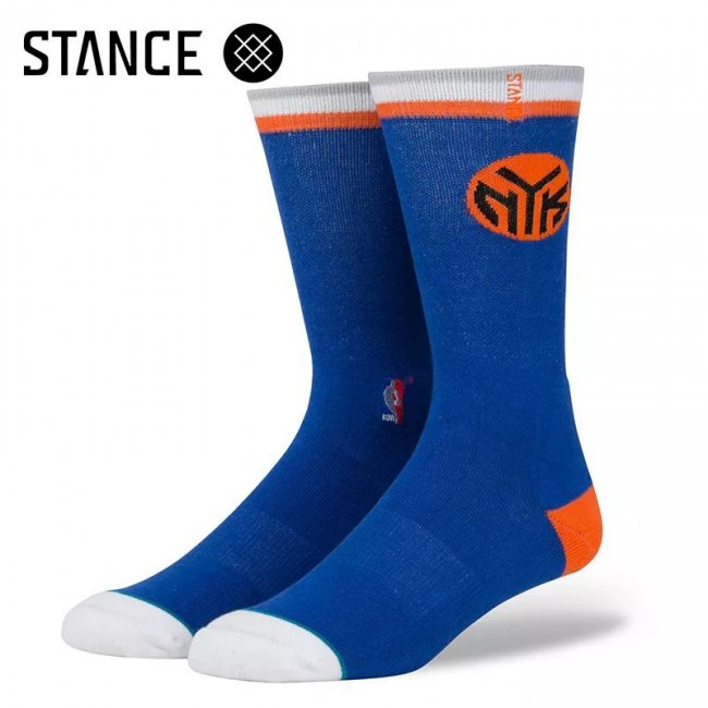 Yeezy  双 11 推荐第一弹！Yeezy700、AJ3黑水泥！还有长裤、卫衣、羽绒服！