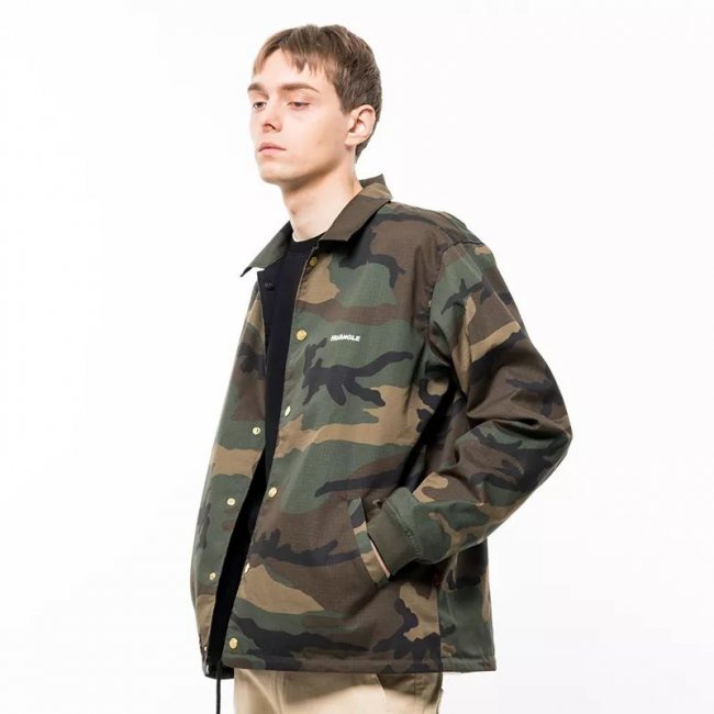 Yeezy  双 11 推荐第一弹！Yeezy700、AJ3黑水泥！还有长裤、卫衣、羽绒服！