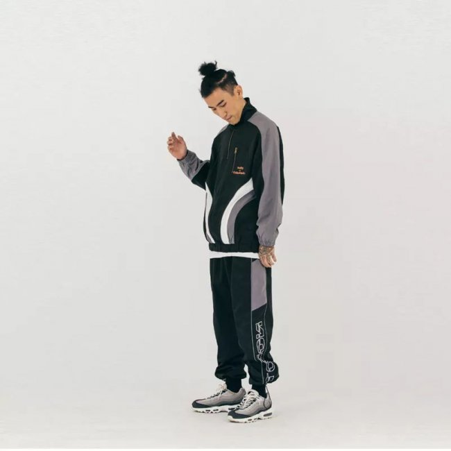 AJ3,Air Jordan 3  双 11 推荐第三弹！AJ3、AJ33、新粉喷！还有一个隐藏大福利！