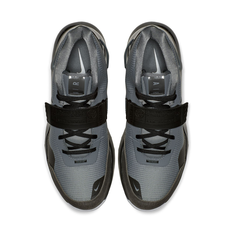 Nike Air Force Max,发售  酷灰泼墨新配色！Nike Air Force Max 官图释出