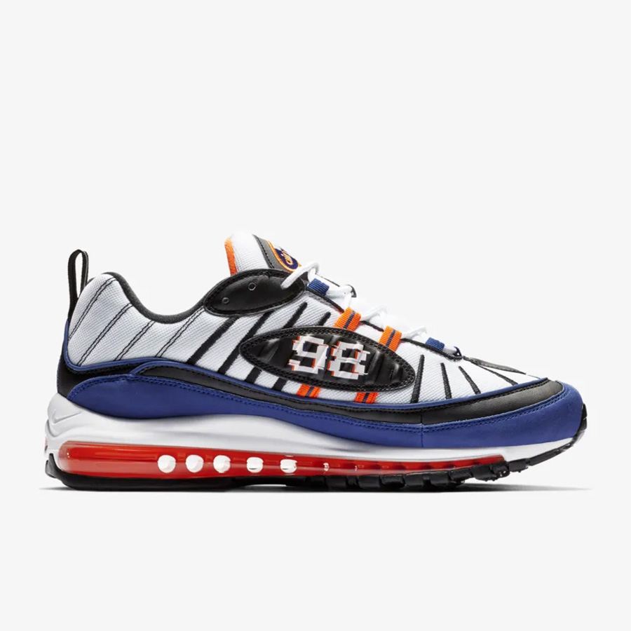 Air Max 98,Nike  一黑一白，这两双 Air Max 98 都特有意思！刚刚上架