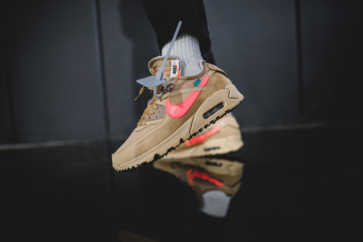 OFF-WHITE,Air Max 90,Nike  别忘了！这次的 OW x Air Max 90 依然有童鞋！