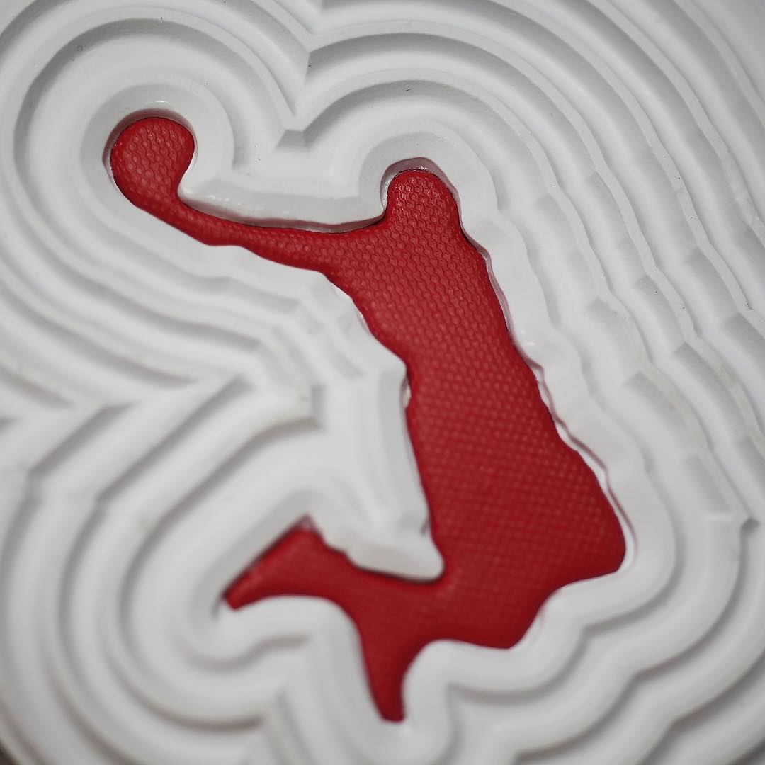 lbj16 low