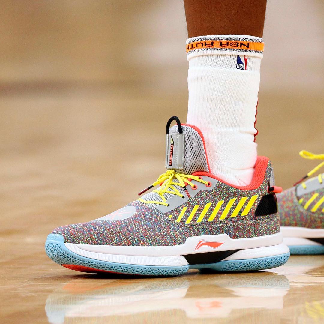 kd12迎来nba首次亮相一周nba球星上脚精选0322