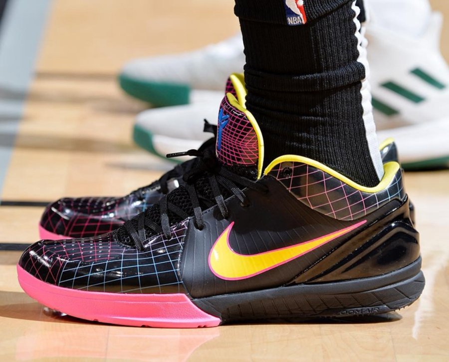 科比,德罗赞上脚!nike kobe 4 protro 全新配色登场