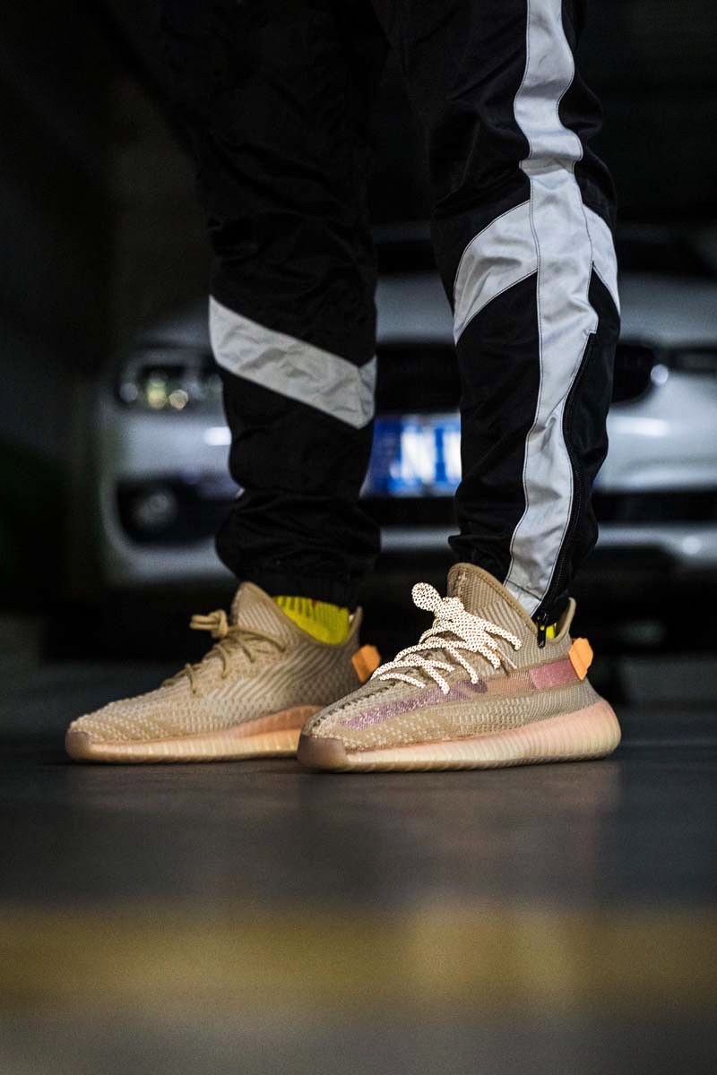 yeezy 350 v2,yeezy 700 v2,发售,y  今年必抢的「yeezy 新品」有多少