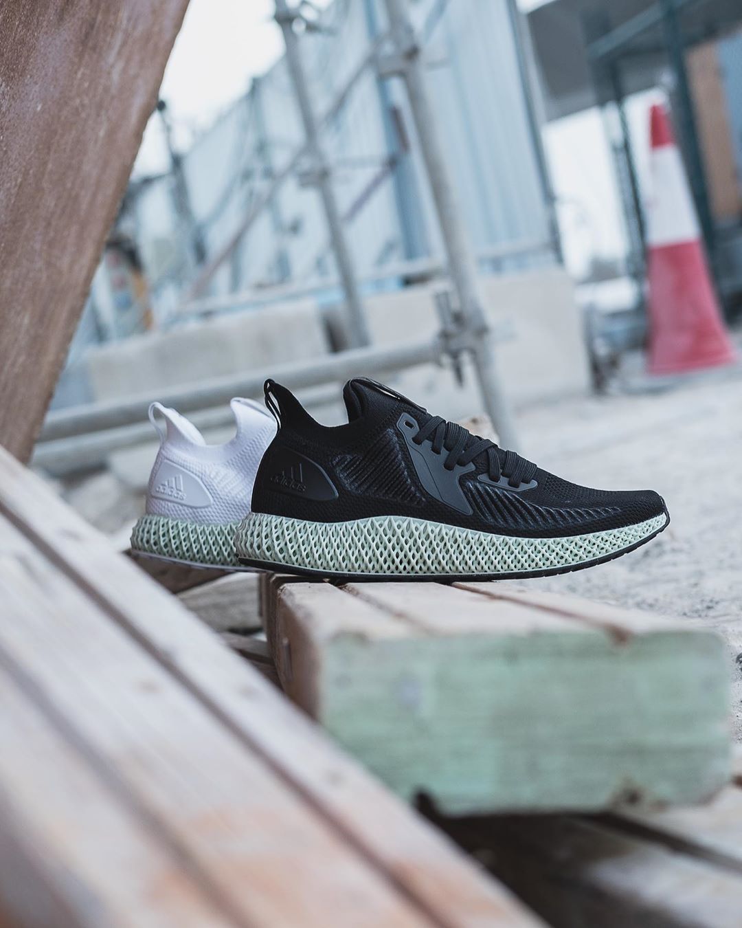 adidas,4D,ALPHAEDGE 4D,发售  本周六发售！想买 ALPHAEDGE 4D 可能不用陪跑了！