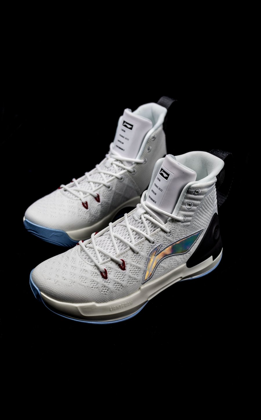 李宁,cj·迈克勒姆,驭帅 13,发售 季后赛「最大黑马」到访中国!