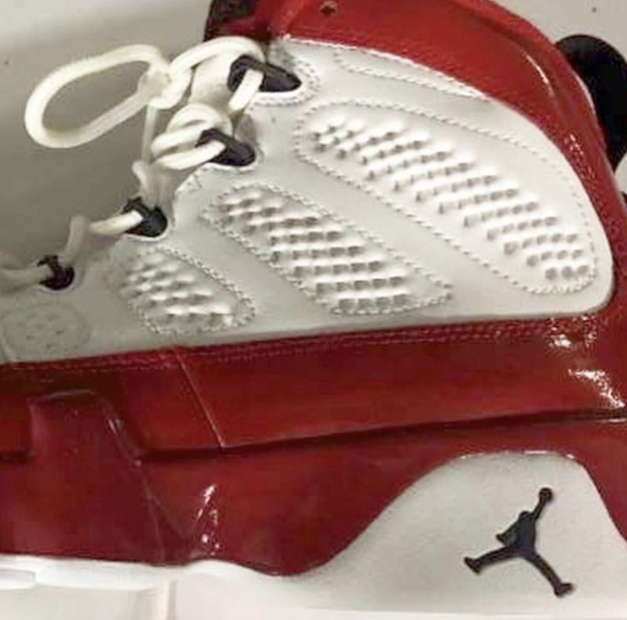AJ9,Air Jordan 9,302370-160,发售  实物首次曝光！经典白红 Air Jordan 9 将于 10 月发售