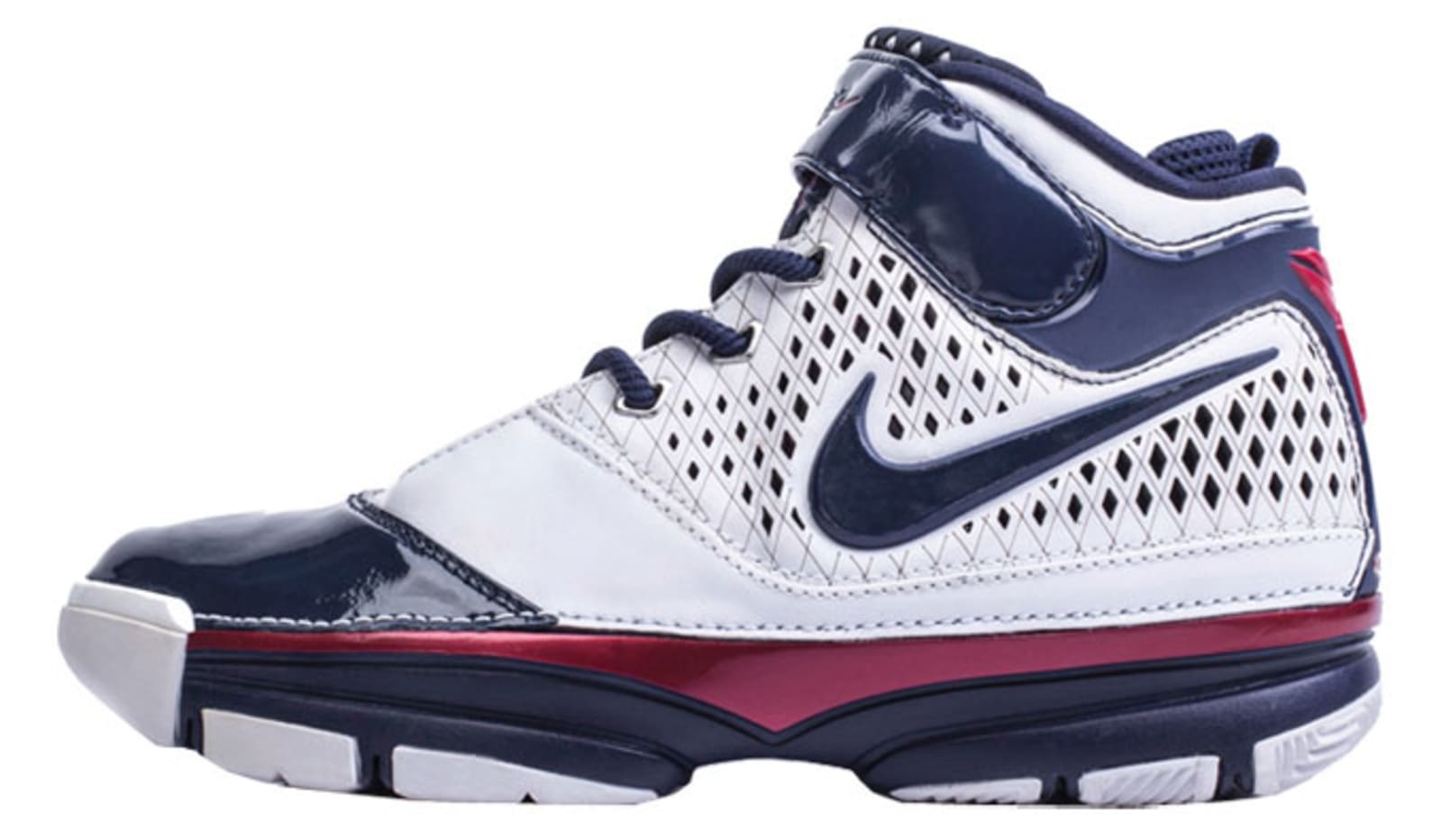 细数科比最经典的22双kobe签名战靴